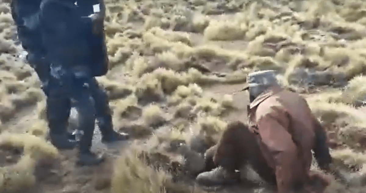 Pobladores exigen la presencia de Jalil en Peñas Negras tras brutal represión policial